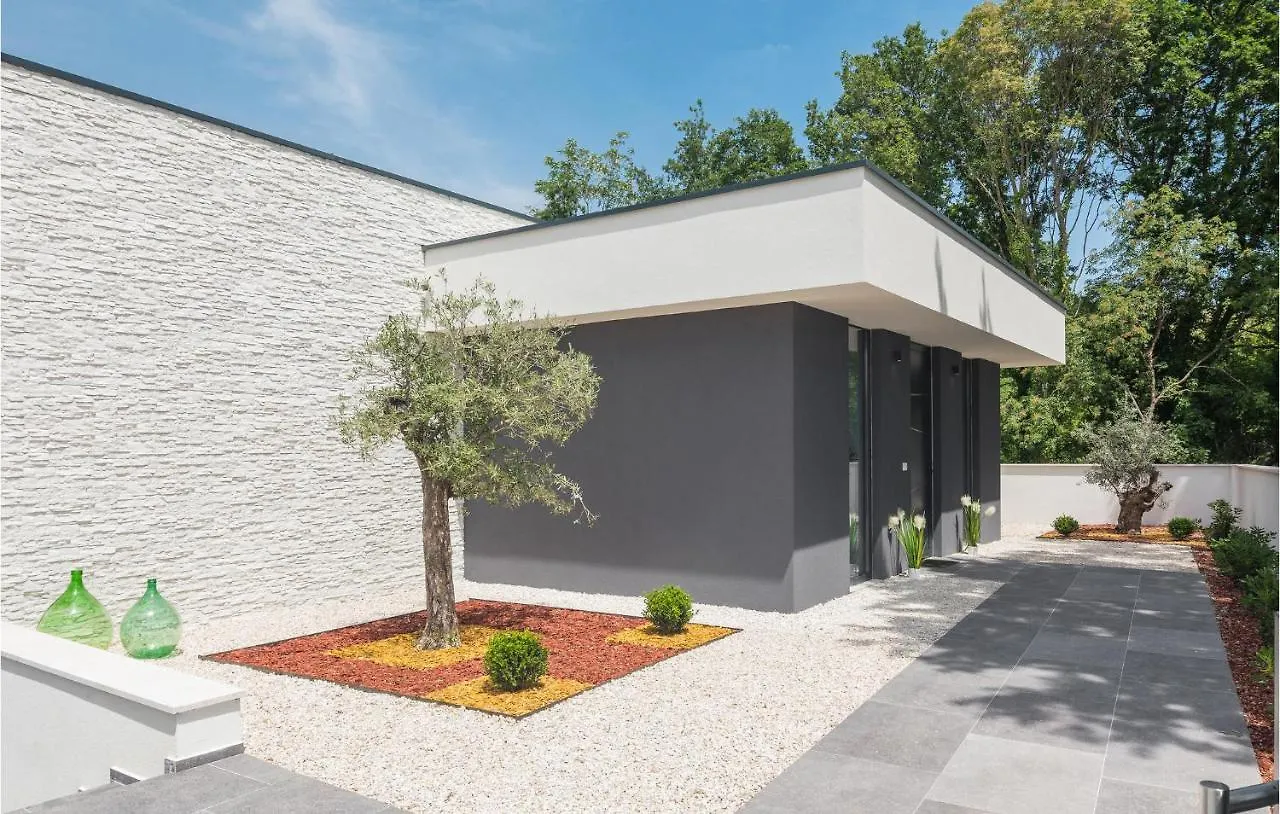 Awesome Home In Zminj With Wifi Croatia