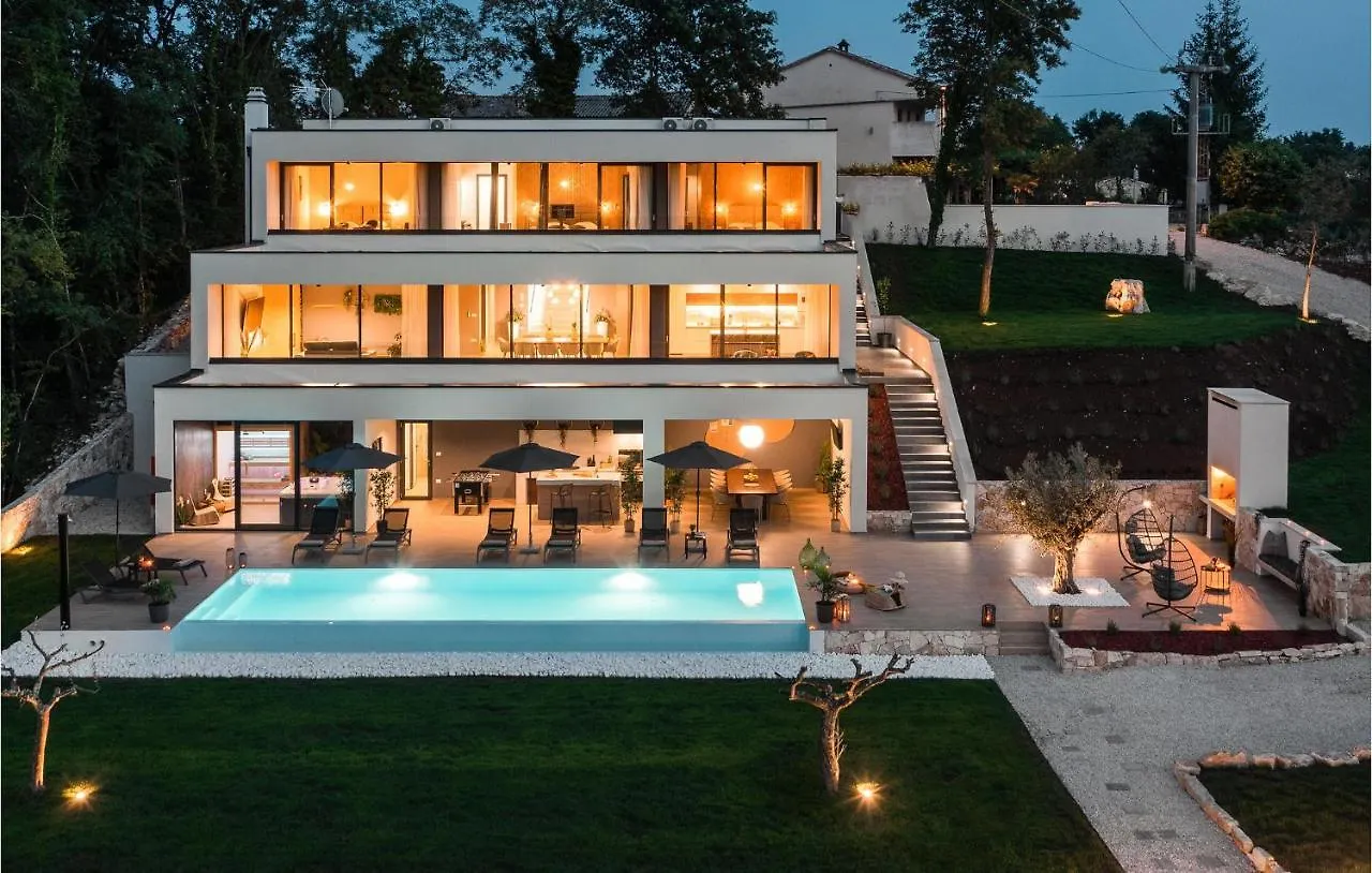 Awesome Home In Zminj With Wifi Holiday home