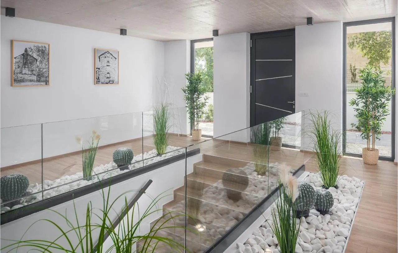 Awesome Home In Zminj With Wifi Croatia