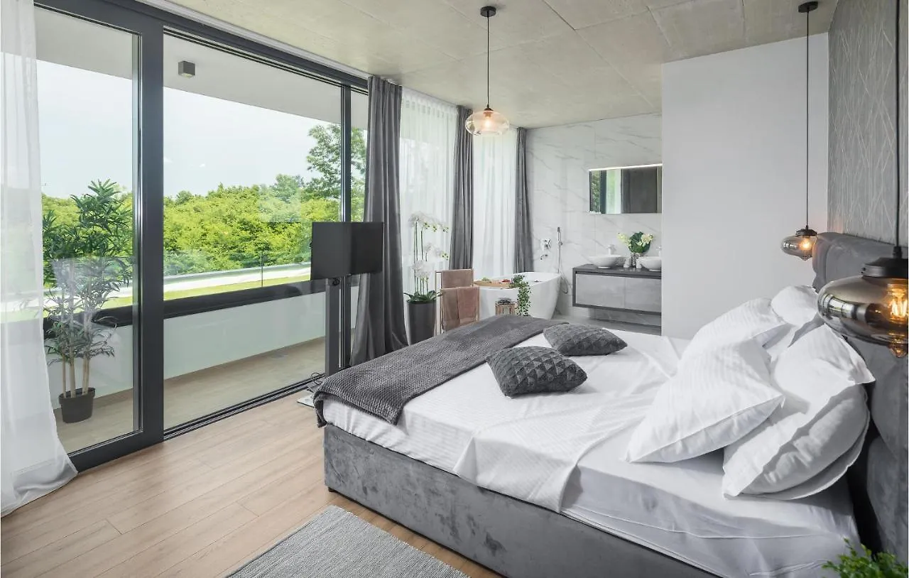 Awesome Home In Zminj With Wifi