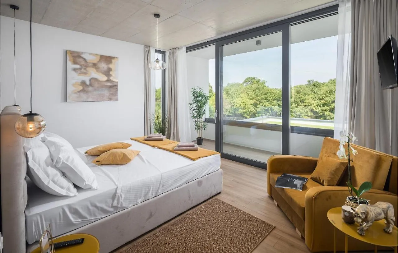 Awesome Home In Zminj With Wifi Holiday home