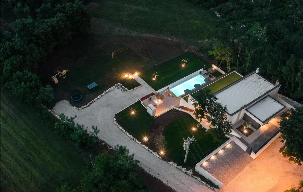 Holiday home Awesome Home In Zminj With Wifi